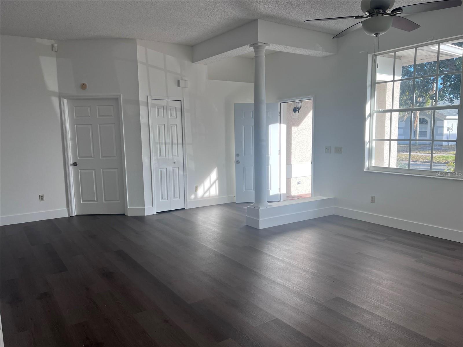 Image 16 of 37 For 9224 Sunflower Dr