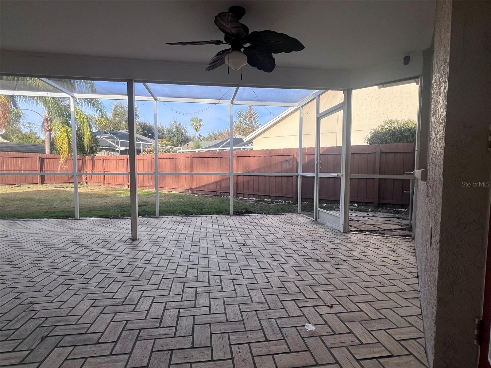 Image 5 of 37 For 9224 Sunflower Dr