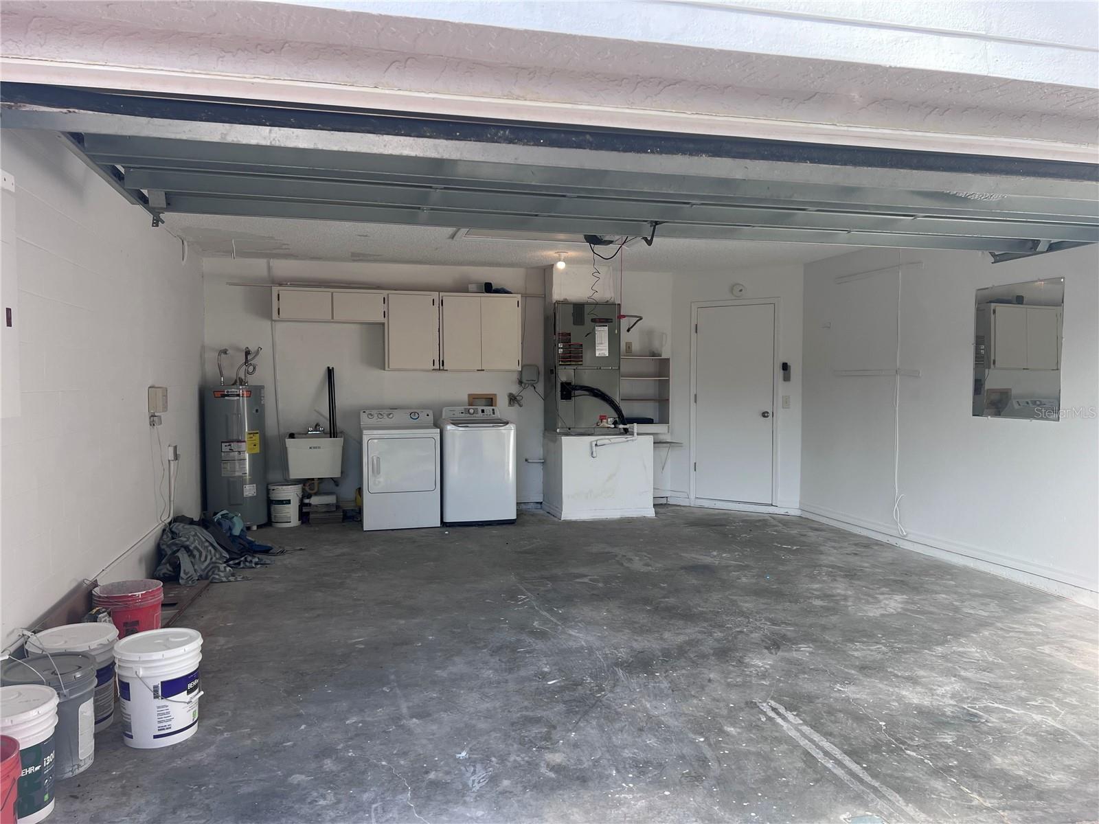 Image 8 of 37 For 9224 Sunflower Dr