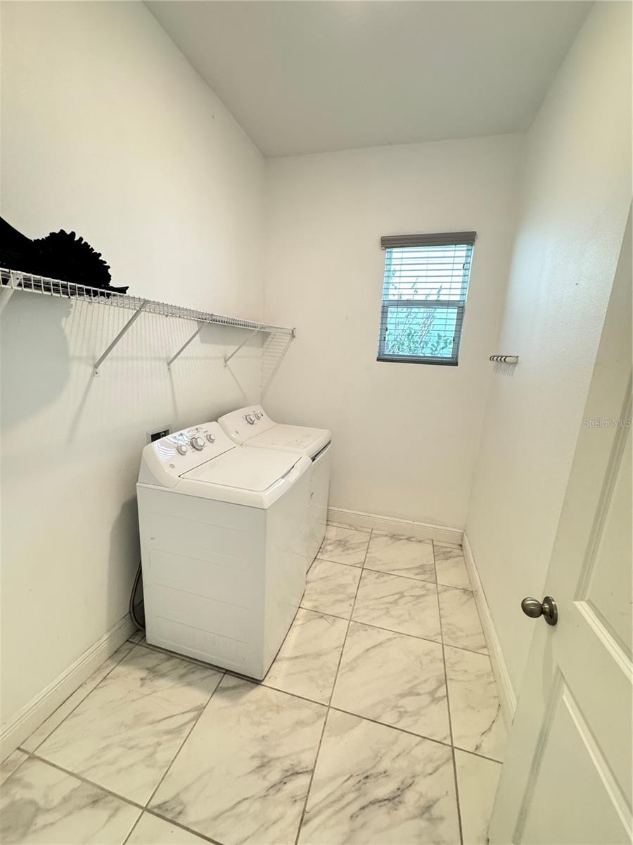 Image 17 of 28 For 5371 Jubiloso Drive