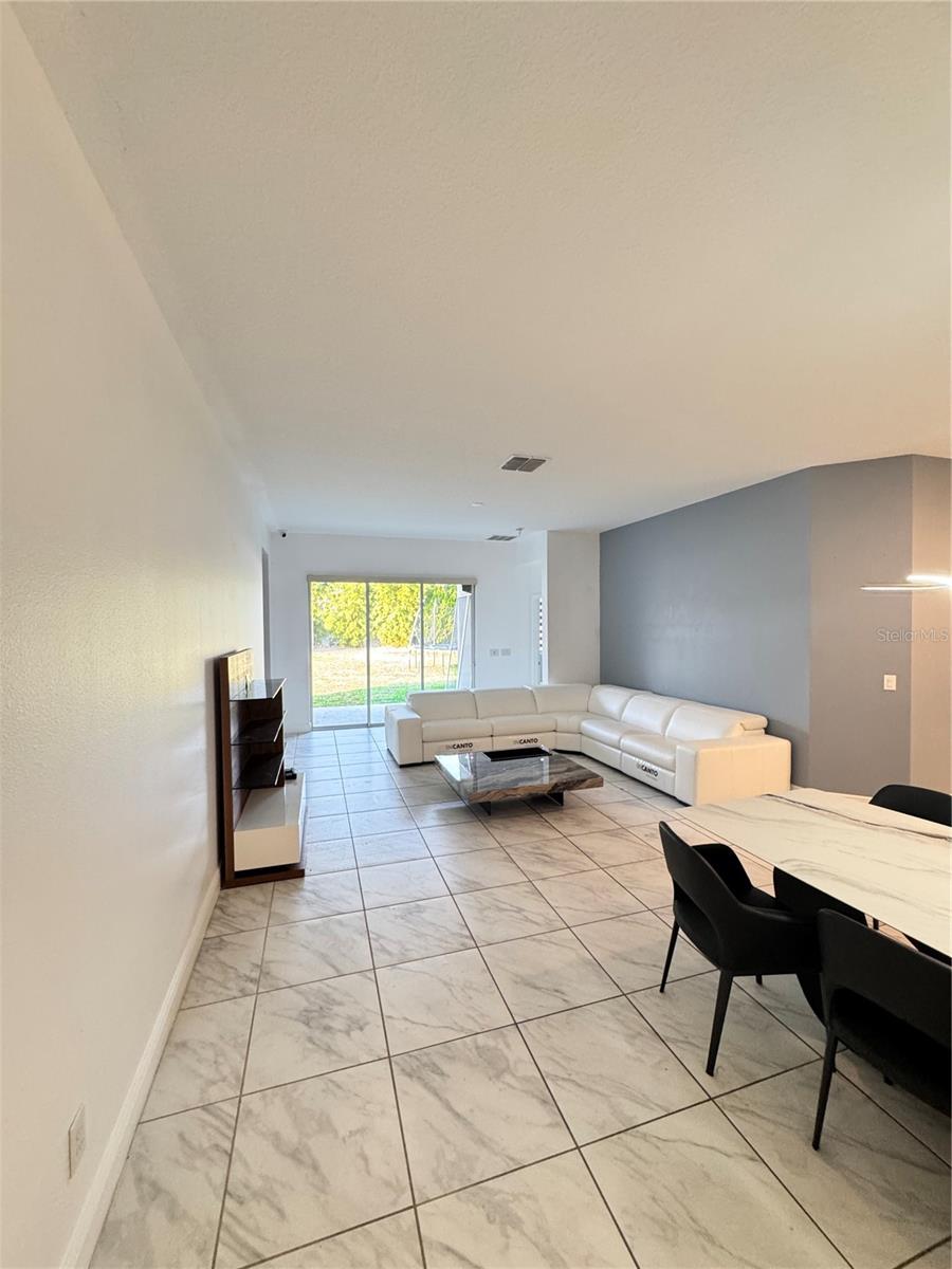 Image 5 of 28 For 5371 Jubiloso Drive