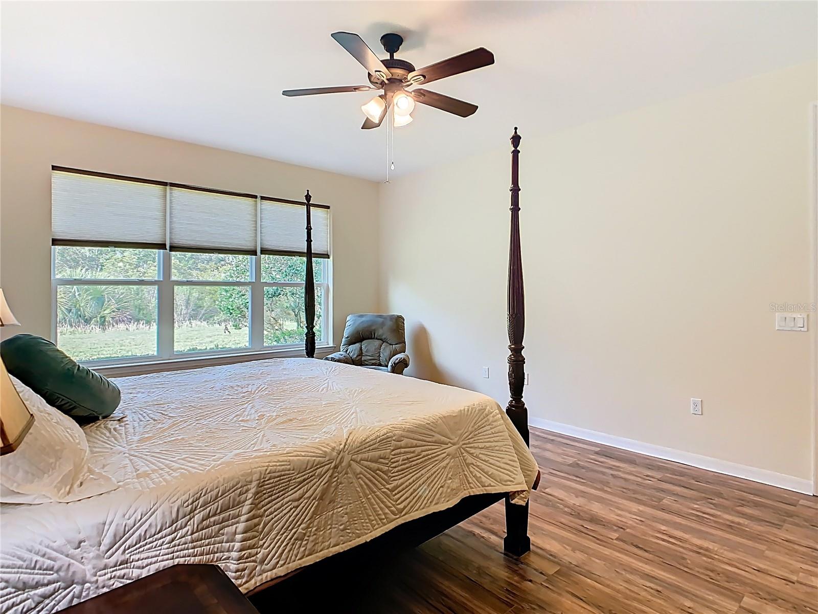 Image 24 of 81 For 819 San Raphael Street