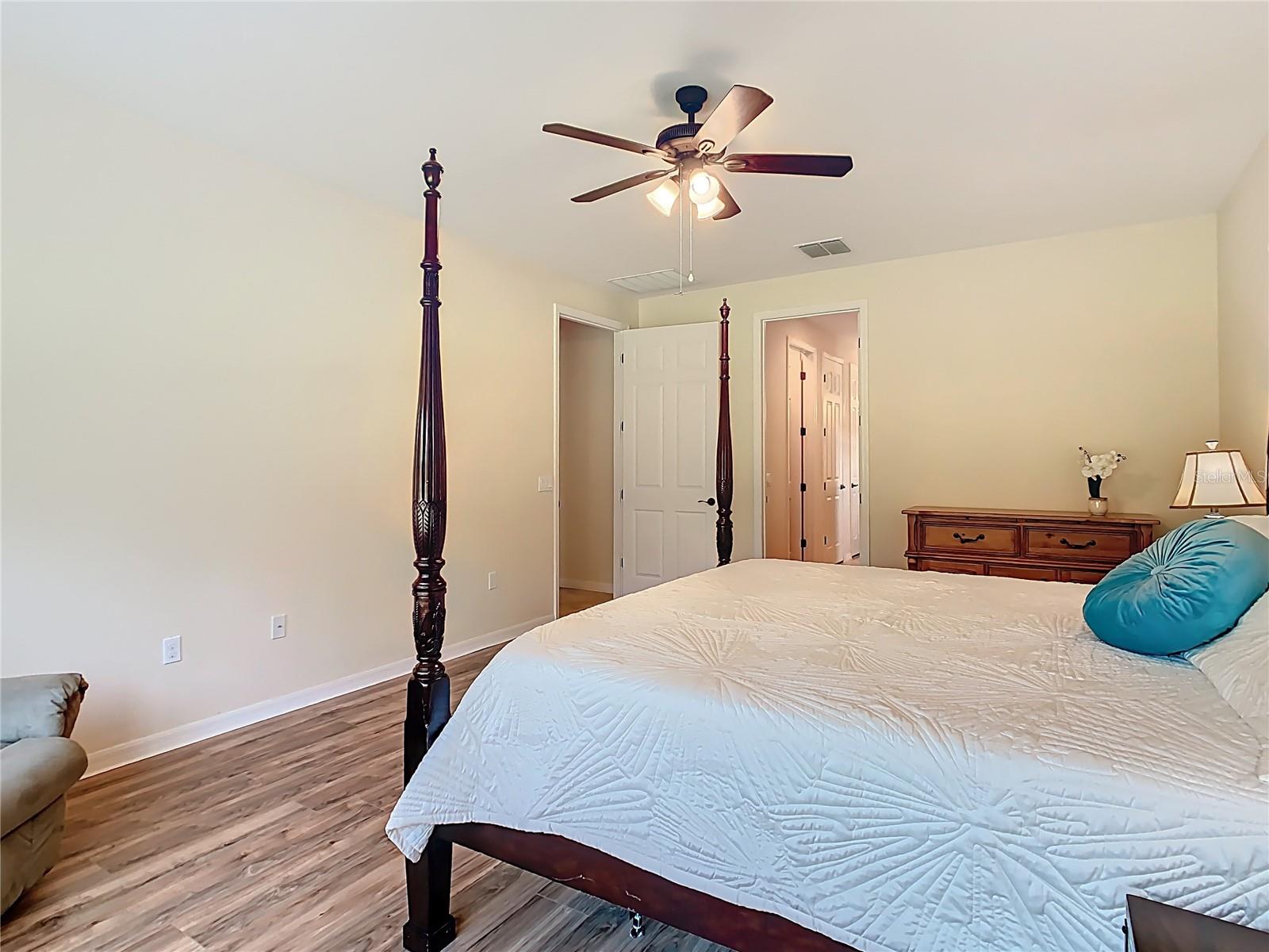 Image 25 of 81 For 819 San Raphael Street