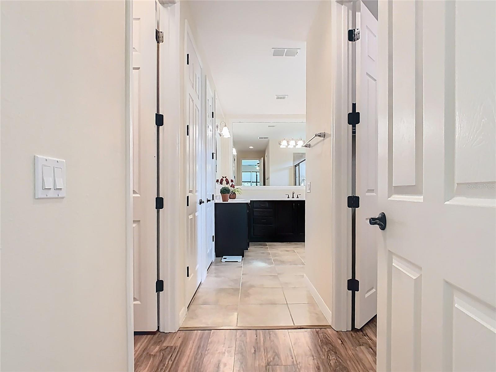 Image 26 of 81 For 819 San Raphael Street