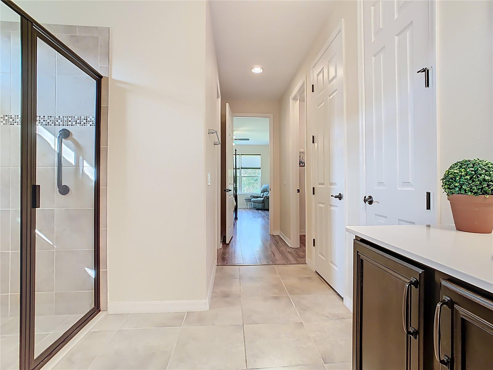 Image 30 of 81 For 819 San Raphael Street