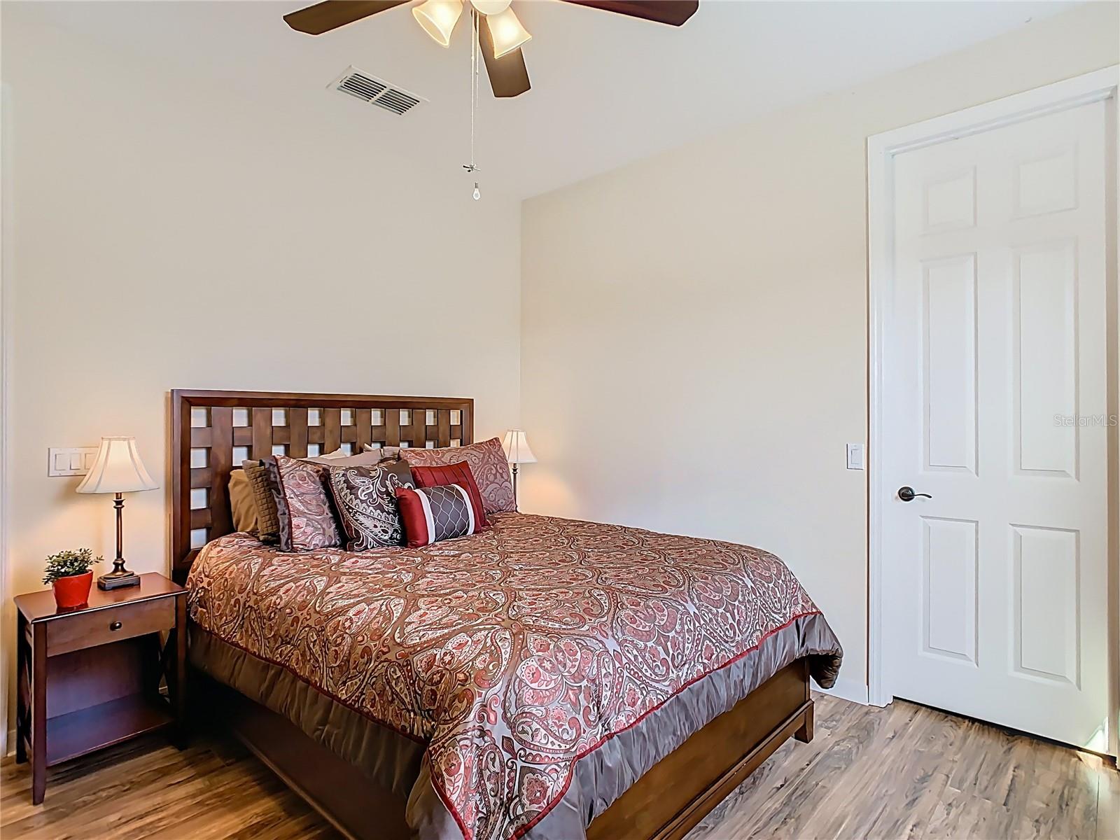 Image 35 of 81 For 819 San Raphael Street