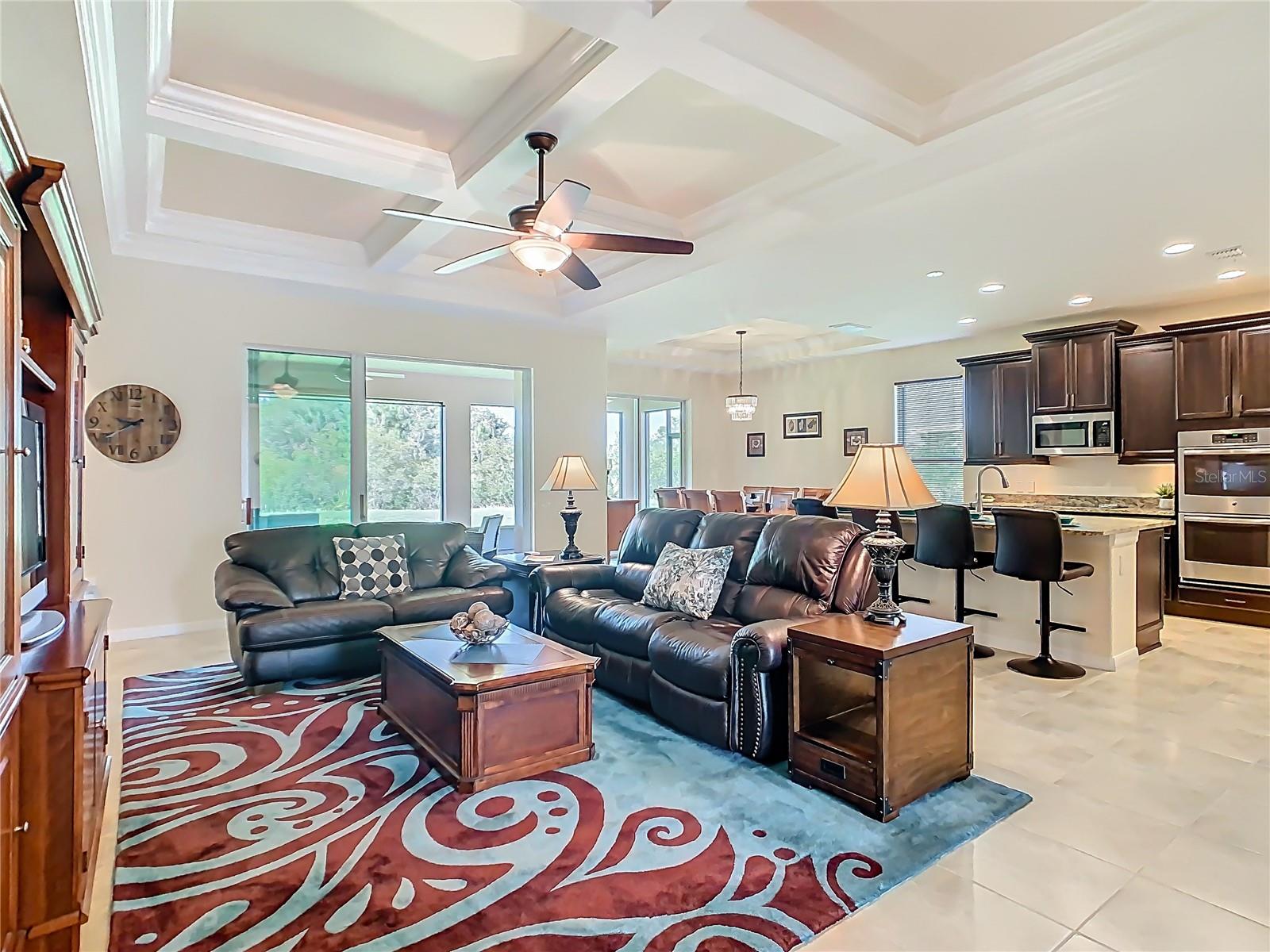 Image 9 of 81 For 819 San Raphael Street