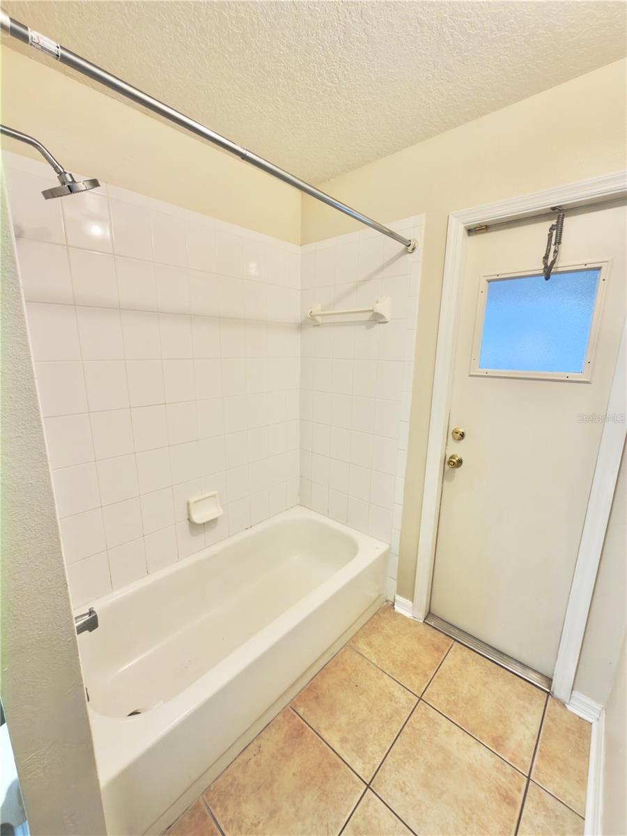 Image 26 of 35 For 2951 Smithfield Drive