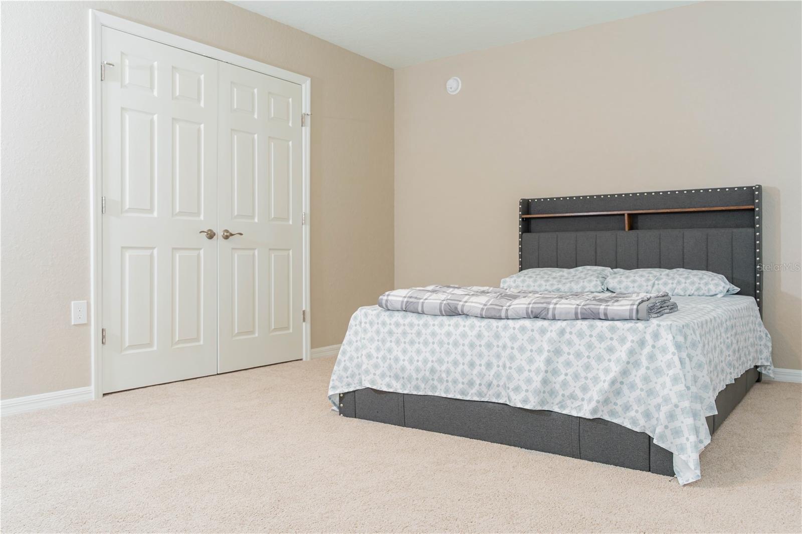 Image 29 of 39 For 387 Crossings Avenue