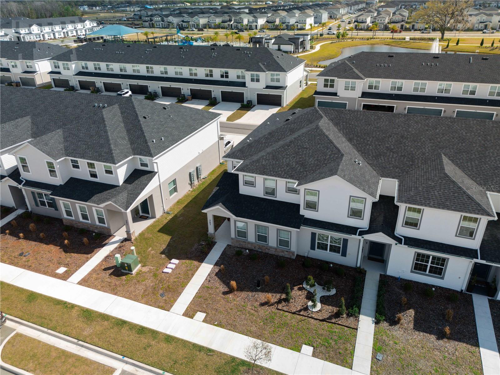 Image 33 of 39 For 387 Crossings Avenue