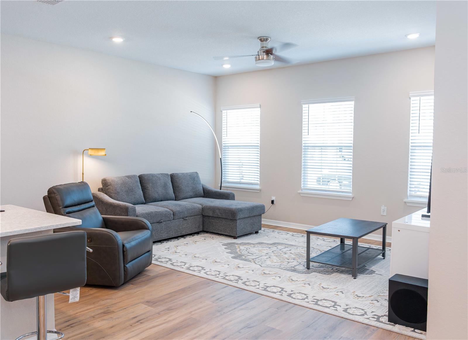 Image 6 of 39 For 387 Crossings Avenue