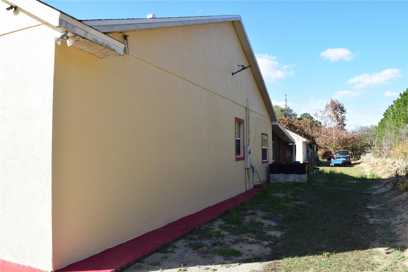 Image 13 of 76 For 7901 Cherry Lake Groves Road