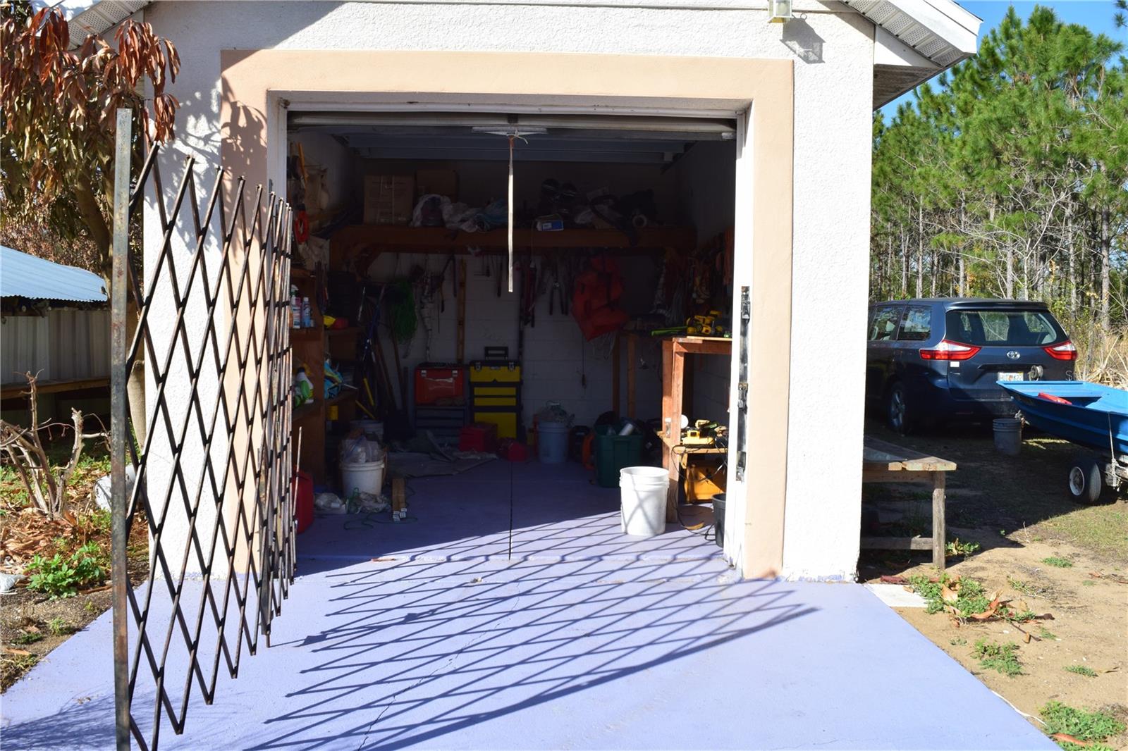 Image 19 of 76 For 7901 Cherry Lake Groves Road