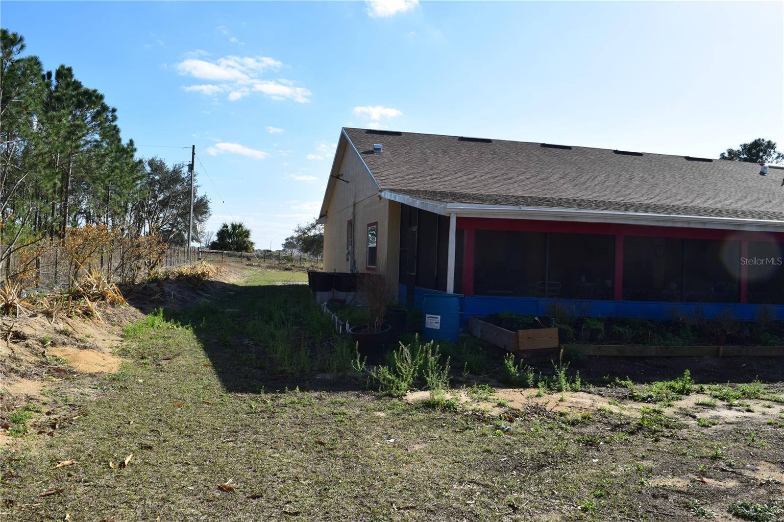 Image 26 of 76 For 7901 Cherry Lake Groves Road