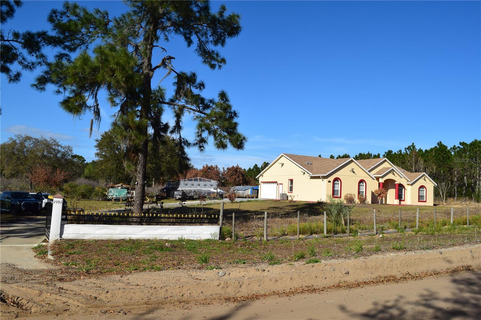 Image 4 of 76 For 7901 Cherry Lake Groves Road