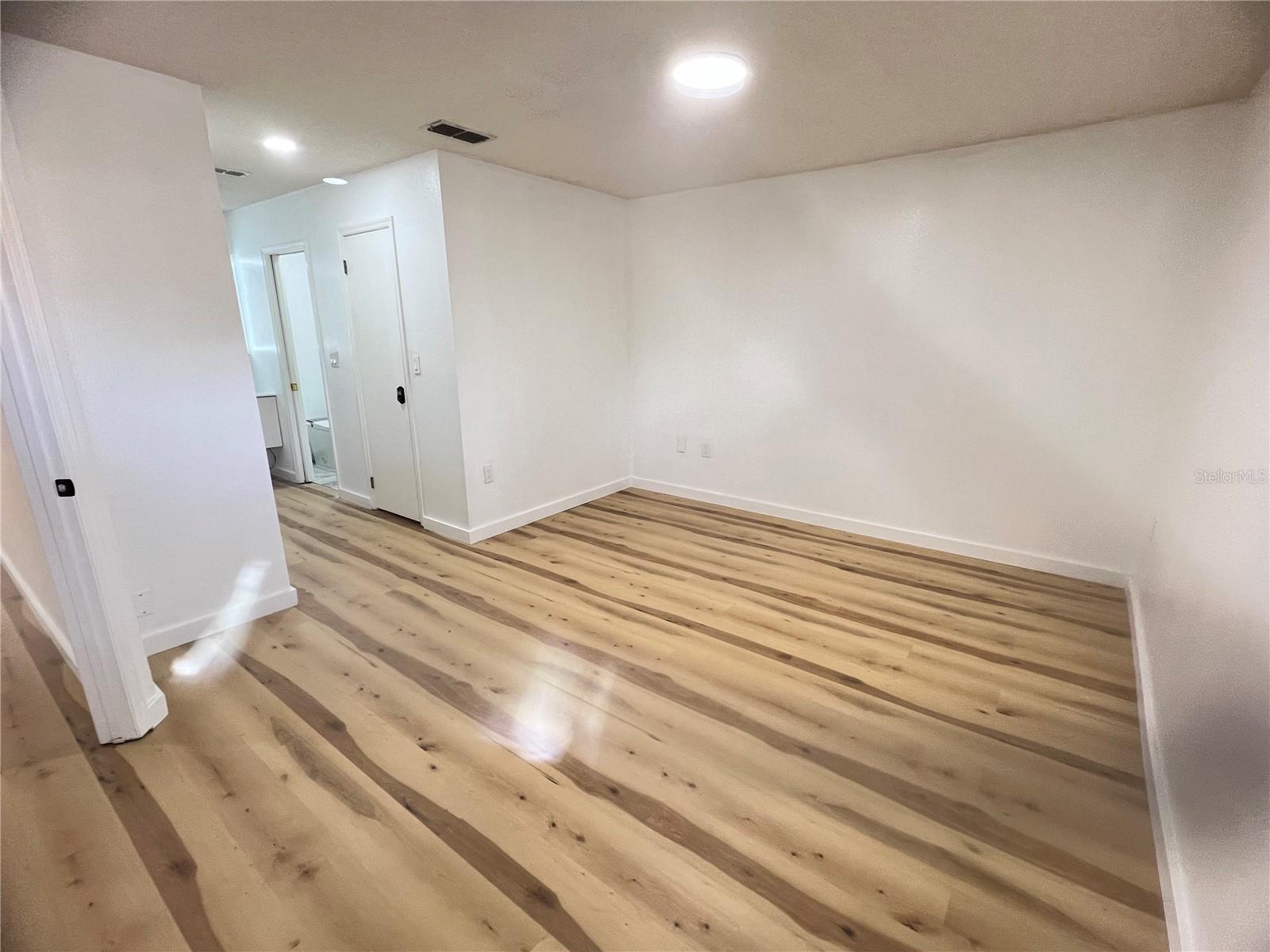 Image 14 of 24 For 3205 Sabal Palms Court A