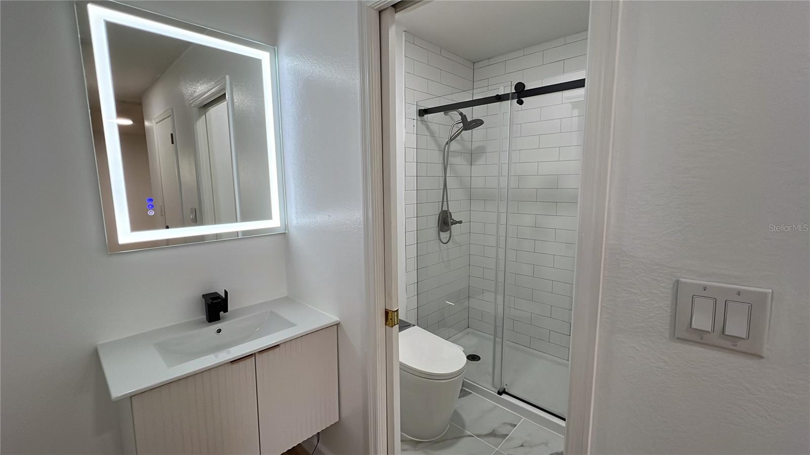 Image 21 of 24 For 3205 Sabal Palms Court A