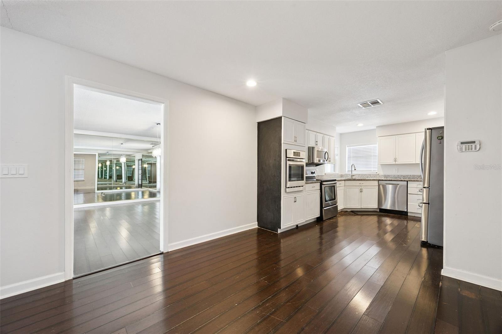 Image 12 of 61 For 6310 Carrie Ann Court