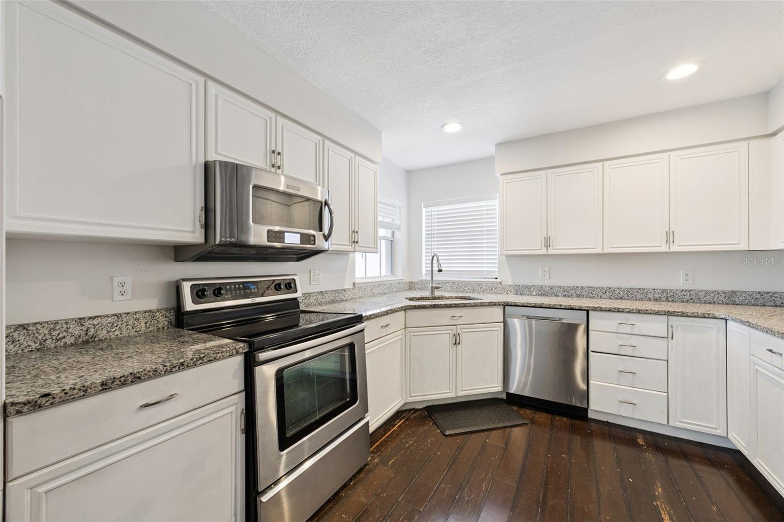 Image 15 of 61 For 6310 Carrie Ann Court