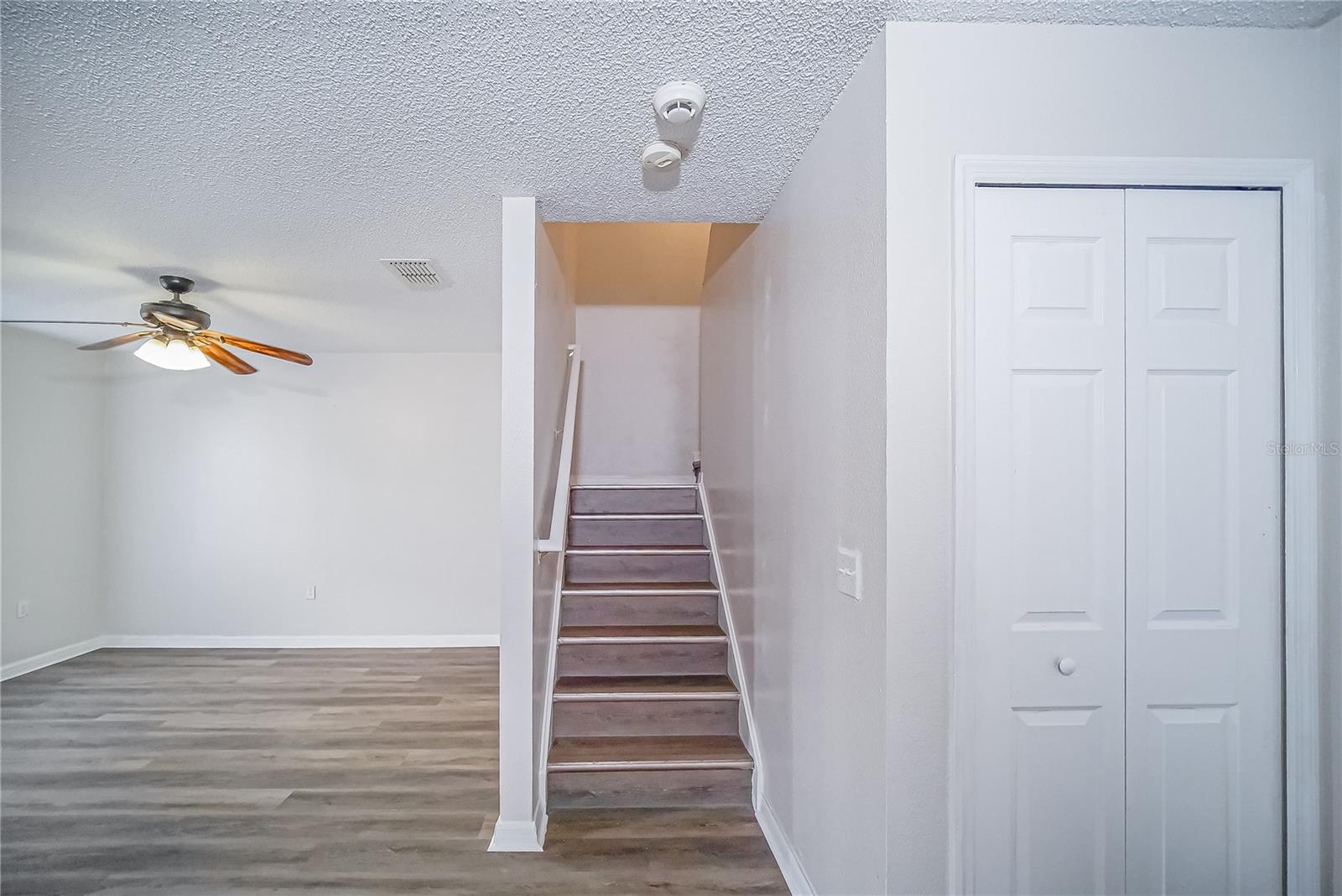 Image 10 of 26 For 1927 Michigan Ct