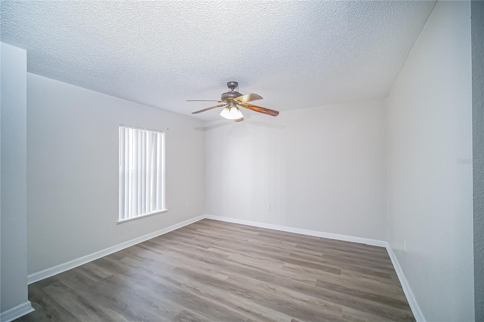 Image 5 of 26 For 1927 Michigan Ct