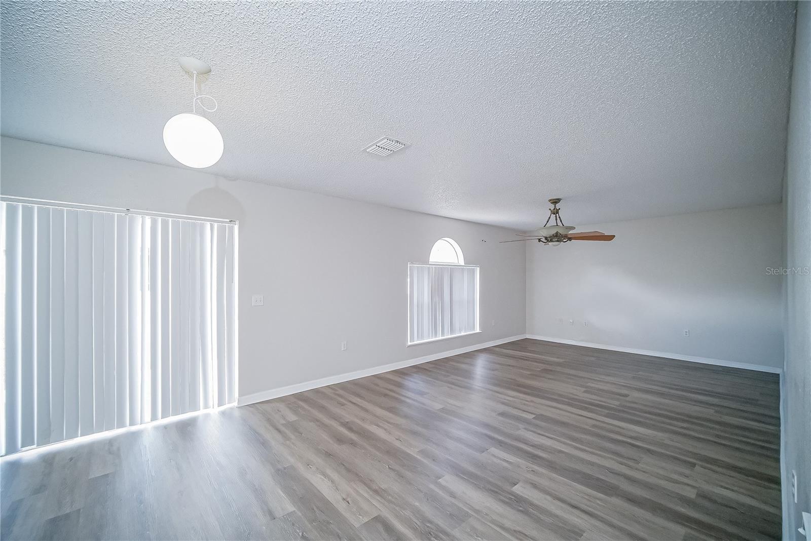 Image 6 of 26 For 1927 Michigan Ct