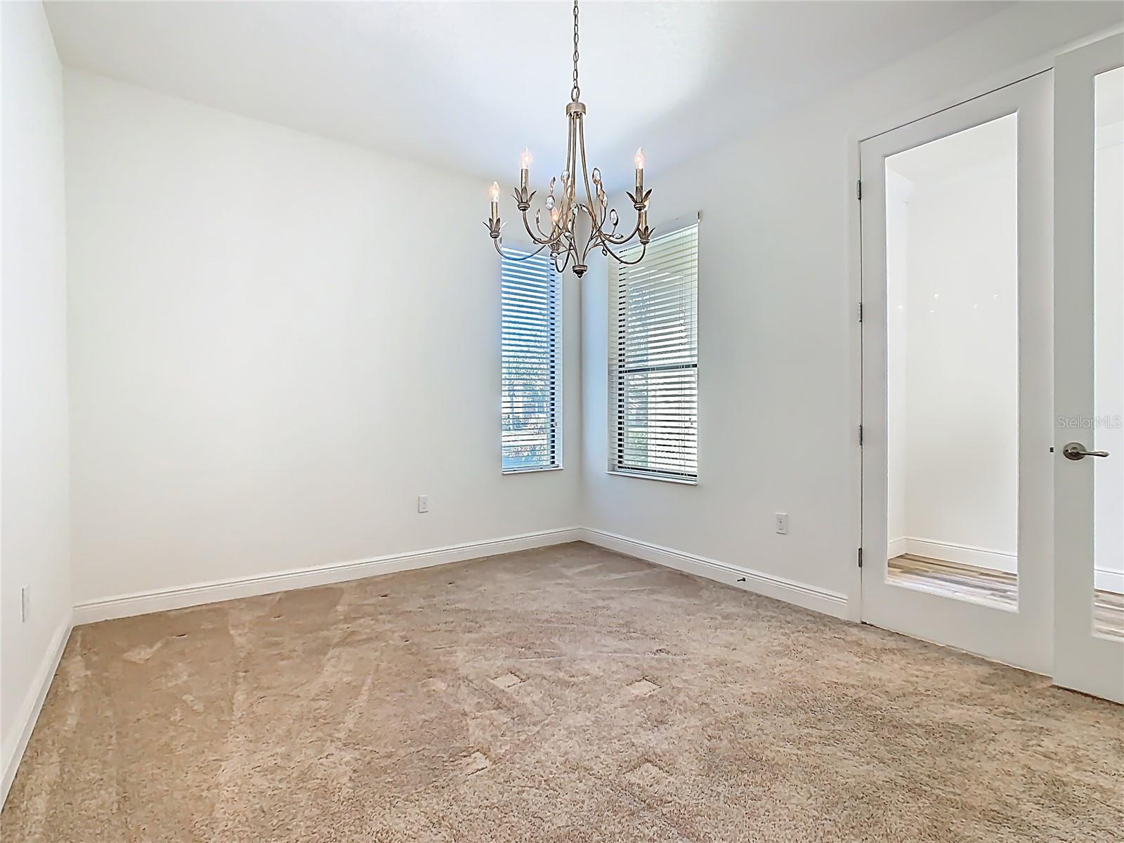 Image 20 of 50 For 899 Bella Viana Road