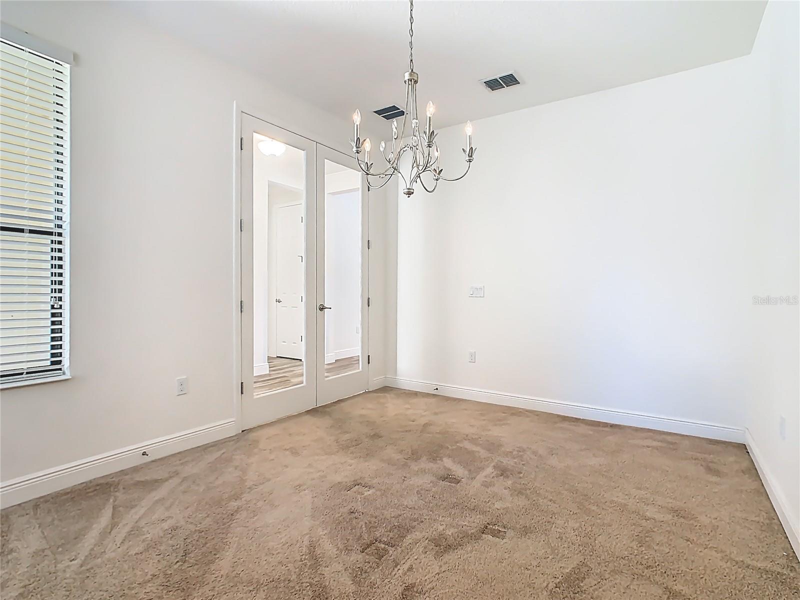 Image 21 of 50 For 899 Bella Viana Road