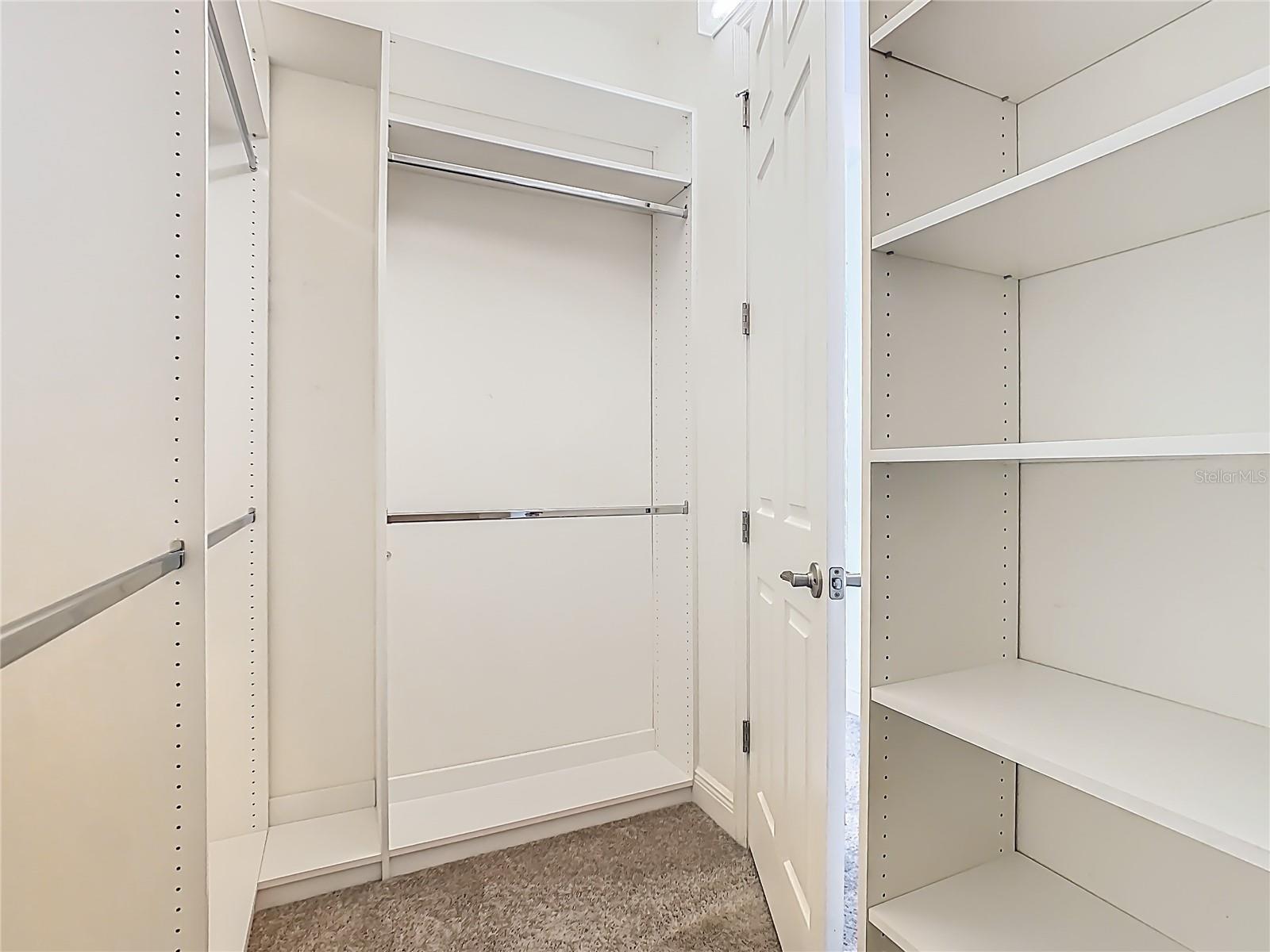 Image 31 of 50 For 899 Bella Viana Road