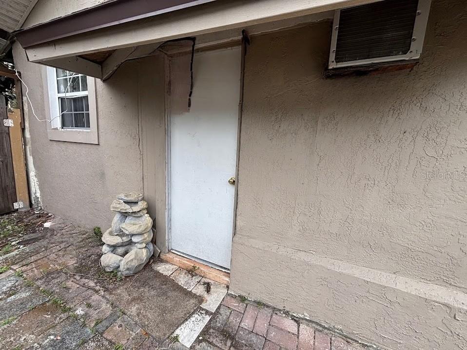 Image 2 of 5 For 1703 Hialeah Street