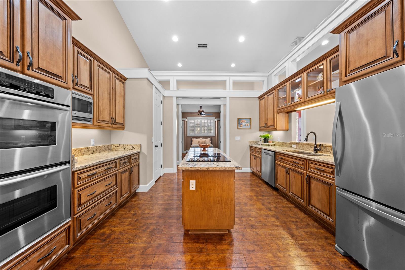 Image 13 of 73 For 4561 Henry J Avenue