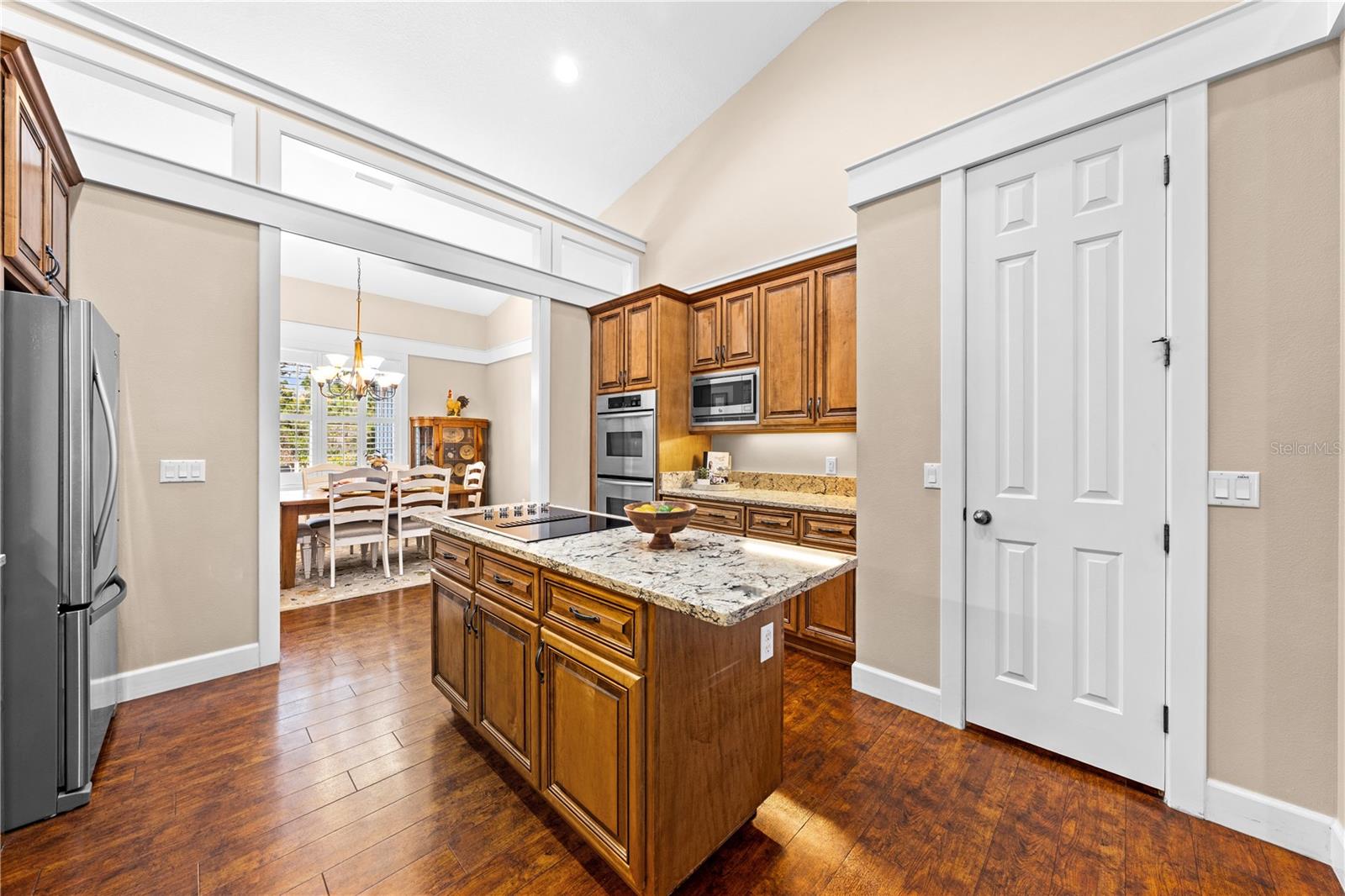 Image 17 of 73 For 4561 Henry J Avenue