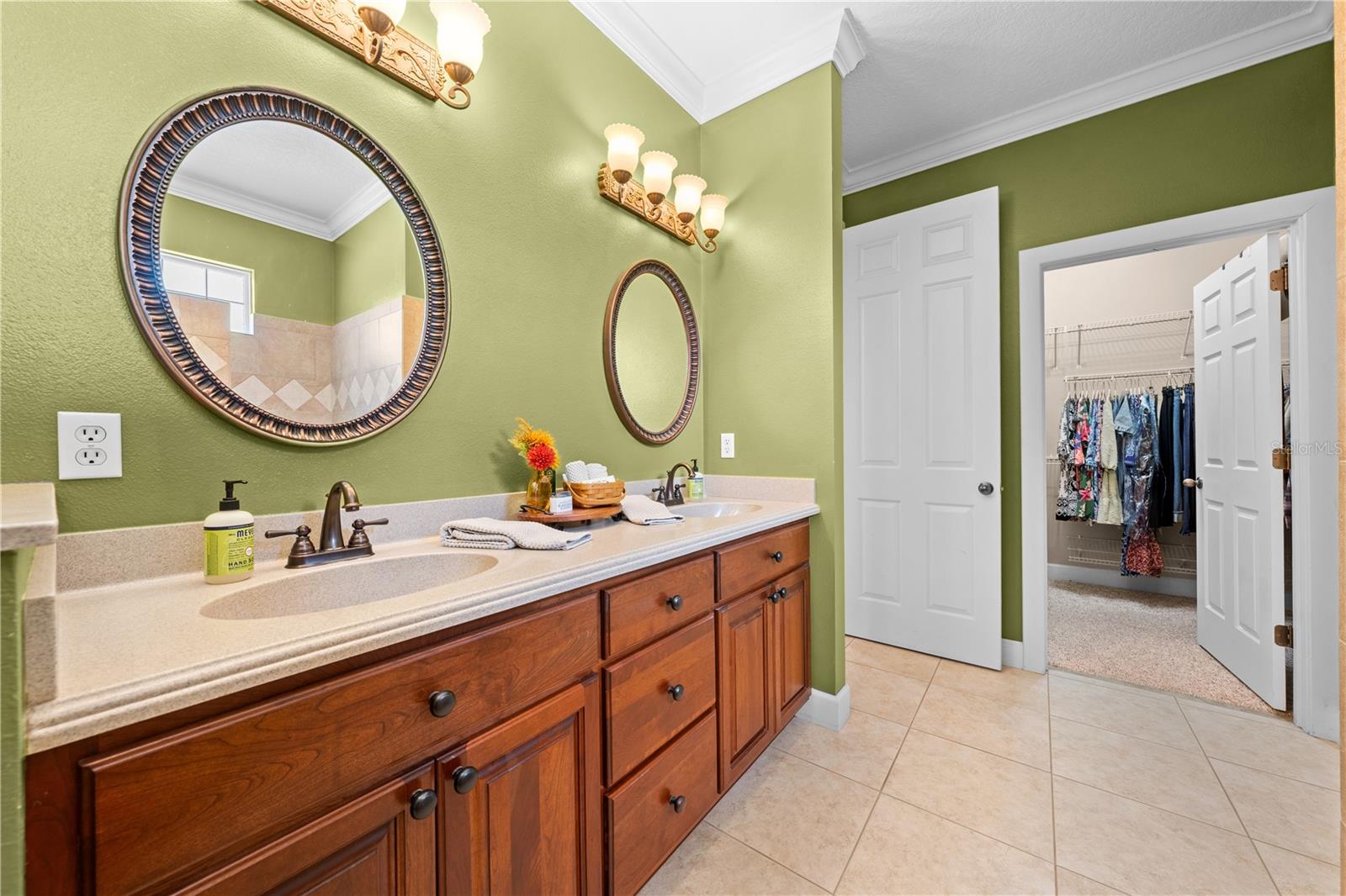 Image 32 of 73 For 4561 Henry J Avenue