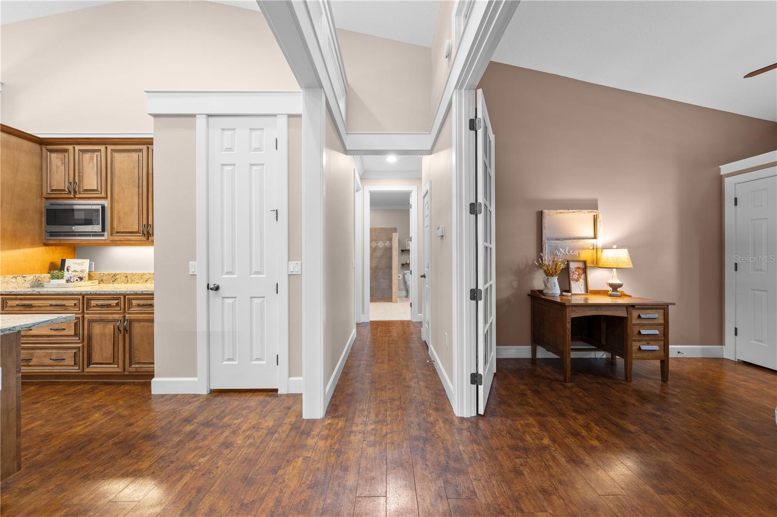 Image 34 of 73 For 4561 Henry J Avenue