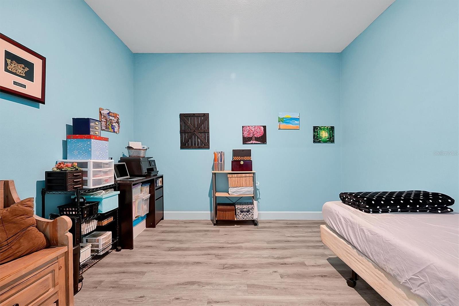 Image 19 of 59 For 168 Club Villas Lane