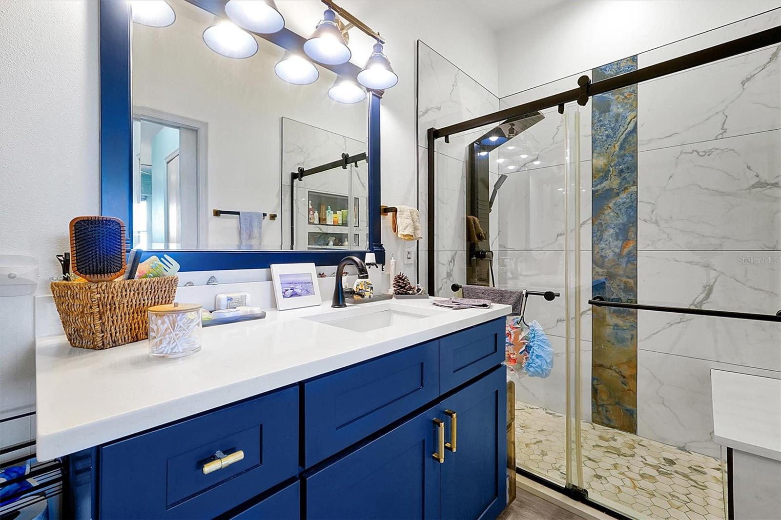 Image 27 of 59 For 168 Club Villas Lane