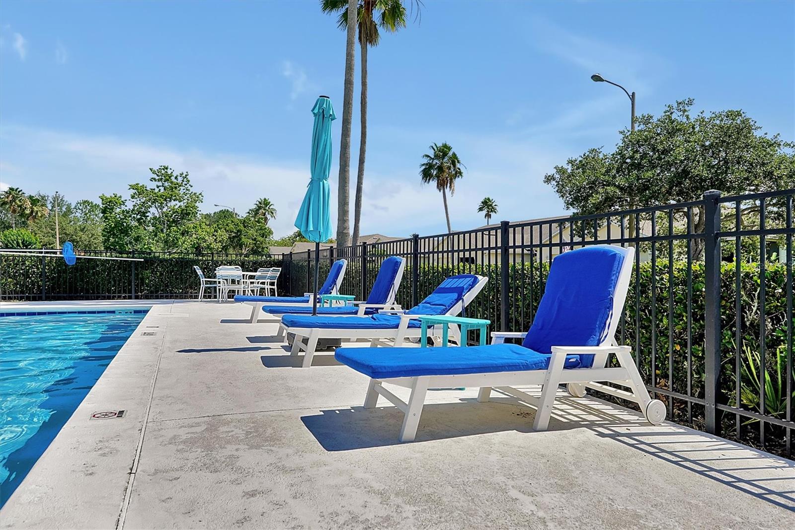 Image 44 of 59 For 168 Club Villas Lane