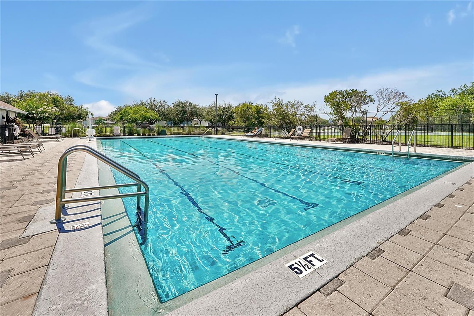 Image 47 of 59 For 168 Club Villas Lane