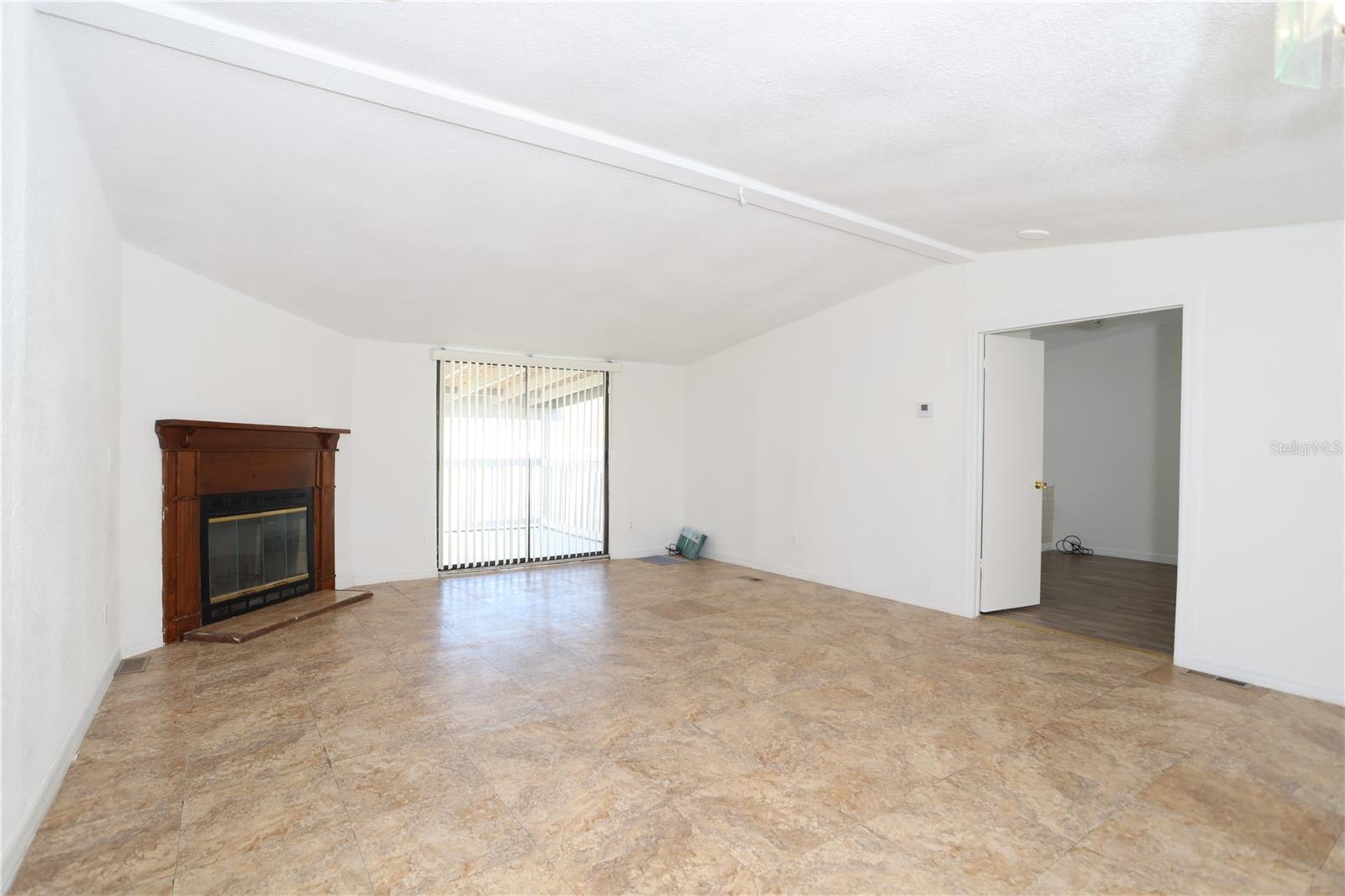 Image 13 of 58 For 3190 Morning Light Way