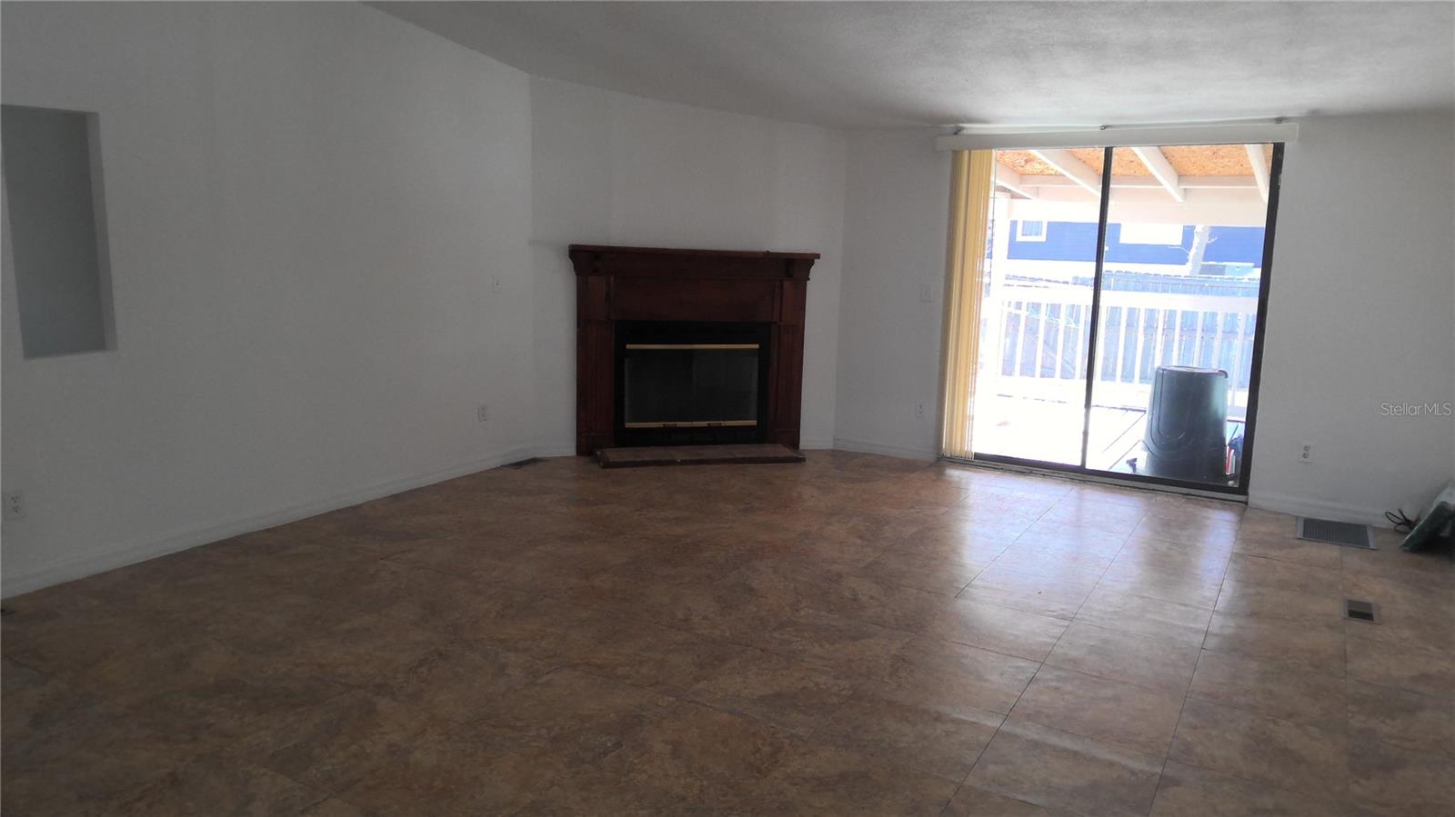 Image 15 of 58 For 3190 Morning Light Way