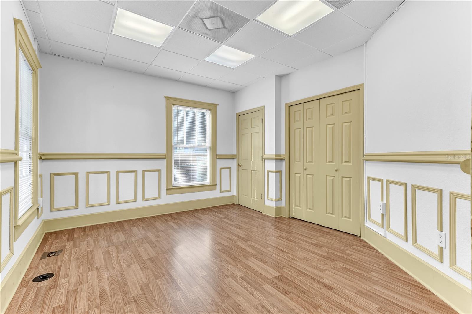 Image 15 of 21 For 1007 Emmett Street