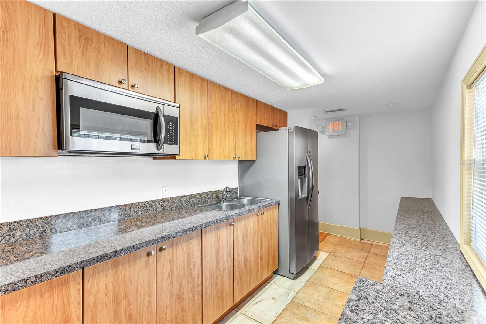 Image 19 of 21 For 1007 Emmett Street