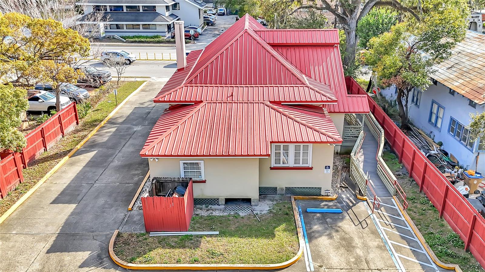 Image 4 of 21 For 1007 Emmett Street