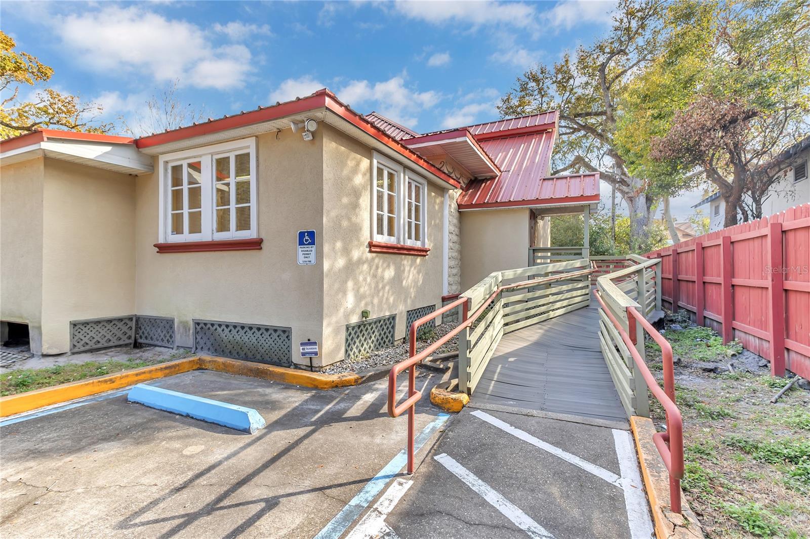 Image 7 of 21 For 1007 Emmett Street