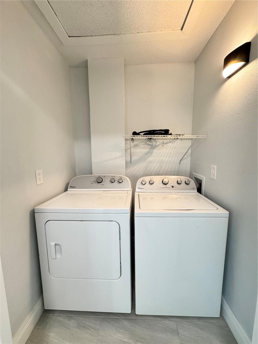 Image 6 of 11 For 607 Alabama Avenue