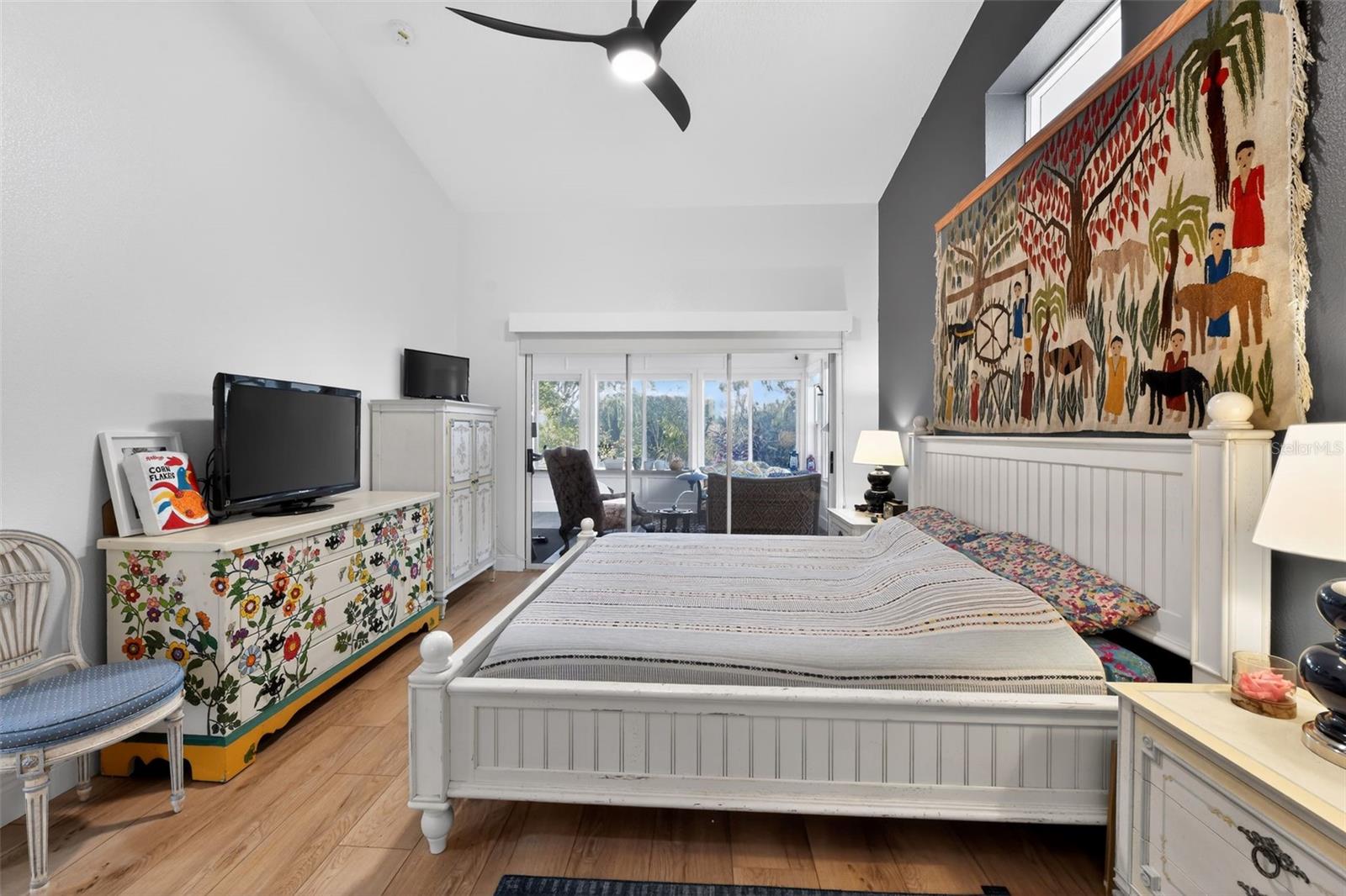 Image 23 of 30 For 4667 Hamlets Grove Drive