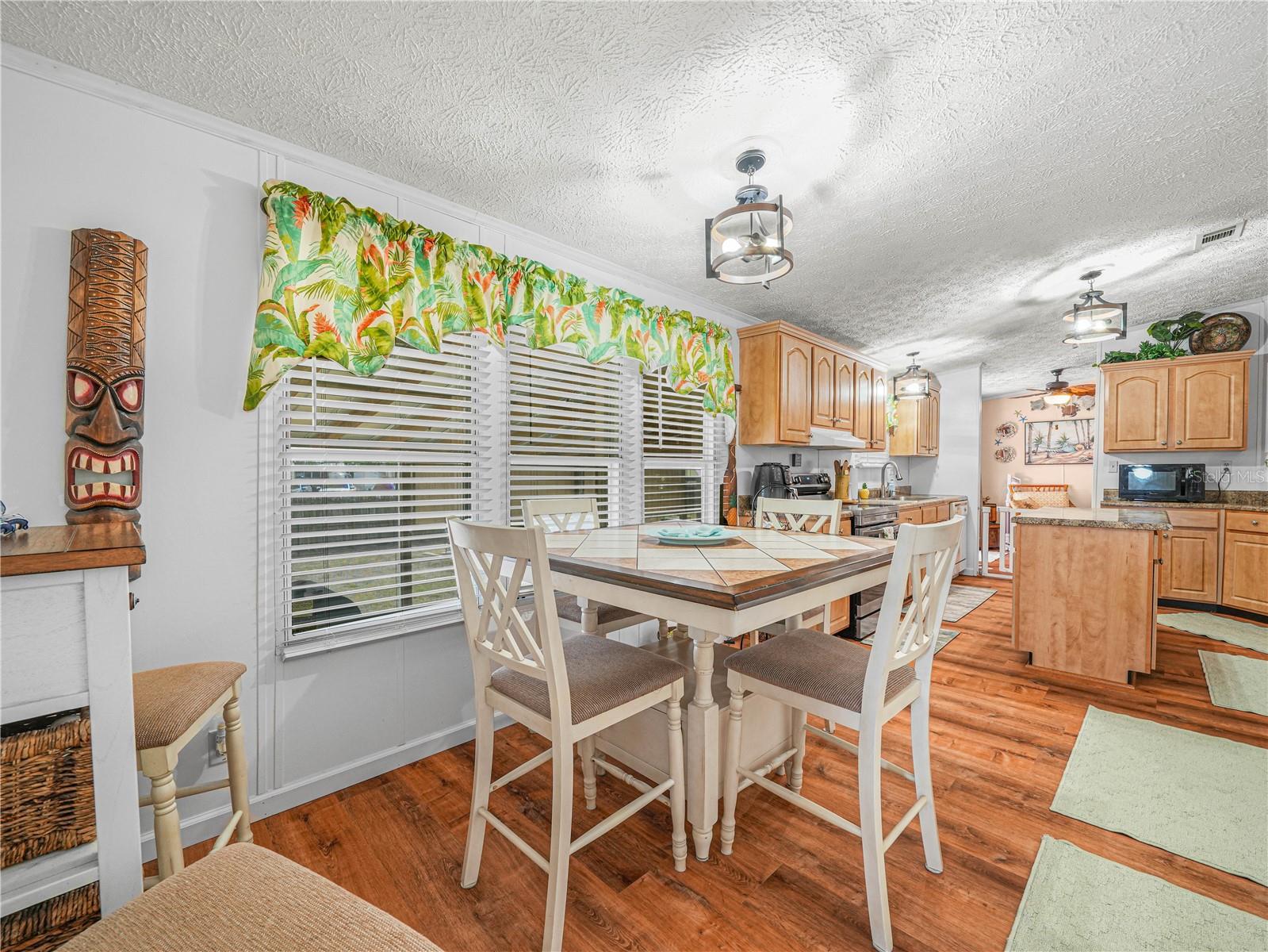 Image 12 of 28 For 2200 24th Boulevard