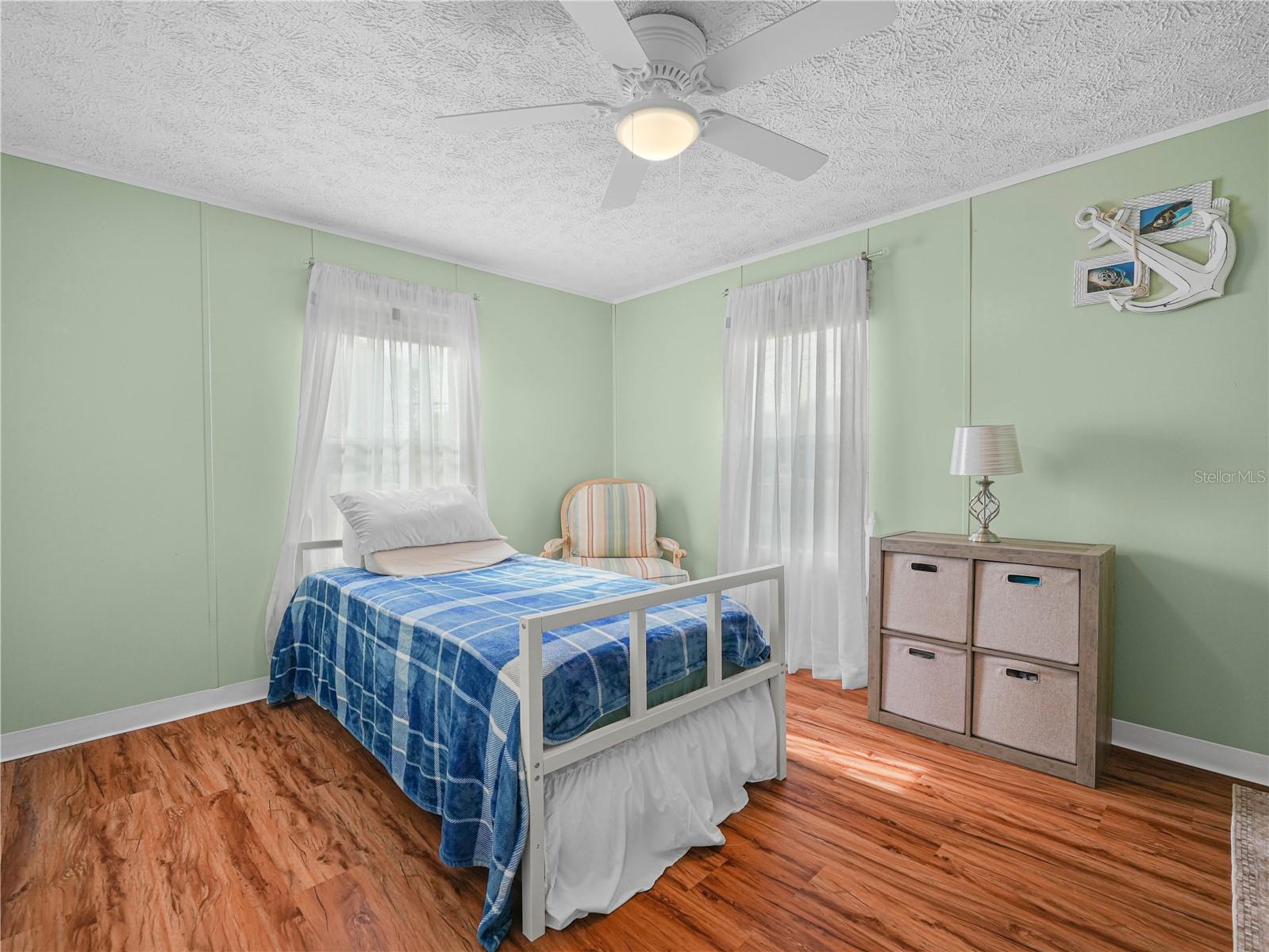 Image 16 of 28 For 2200 24th Boulevard