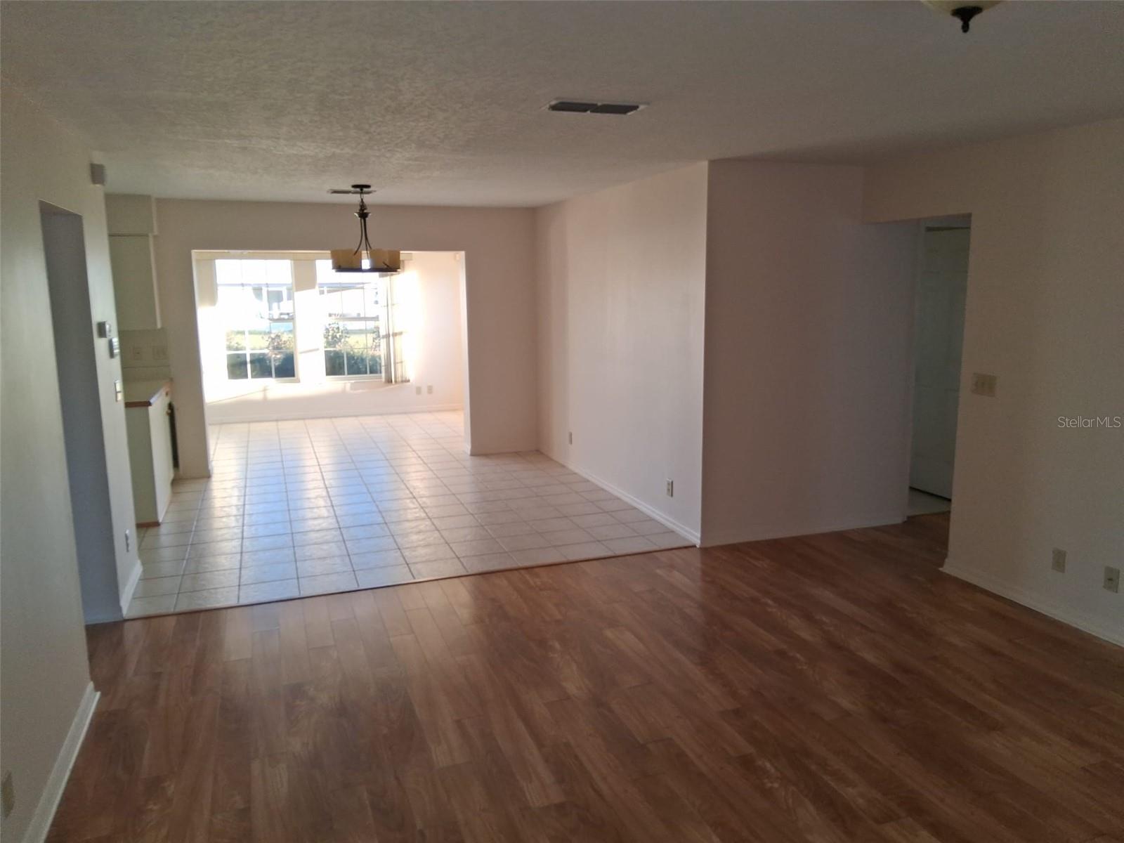 Image 8 of 22 For 5001 31st Street