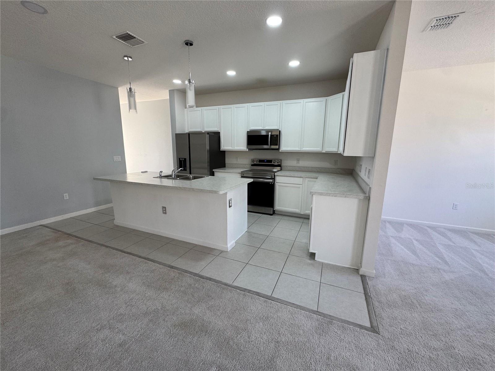 Image 3 of 11 For 269 Bella Prestwick Boulevard